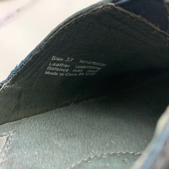 Dansko Womens Clogs Size 37 Black Leather Comfort Button Trim Chunky - Picture 9 of 9